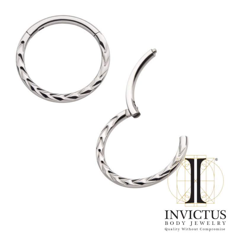 16g Titanium Chevron Etched Hinged Segment Clicker