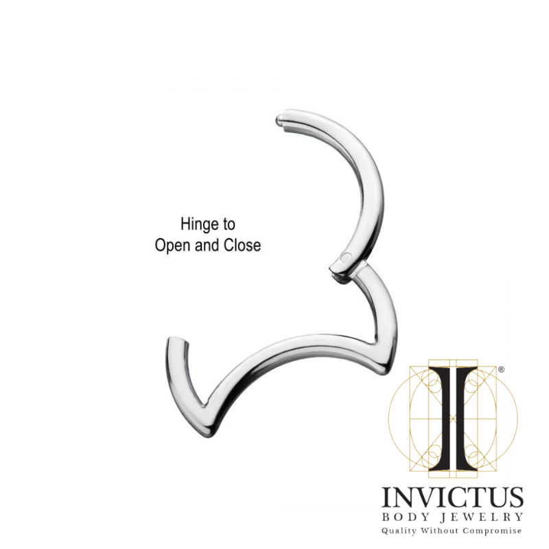 18g Titanium Crescent Moon Hinged Segment Clicker