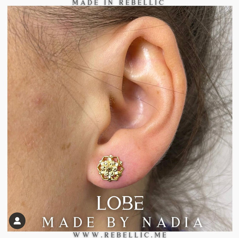 Ear lobe piercing - REBELLIC